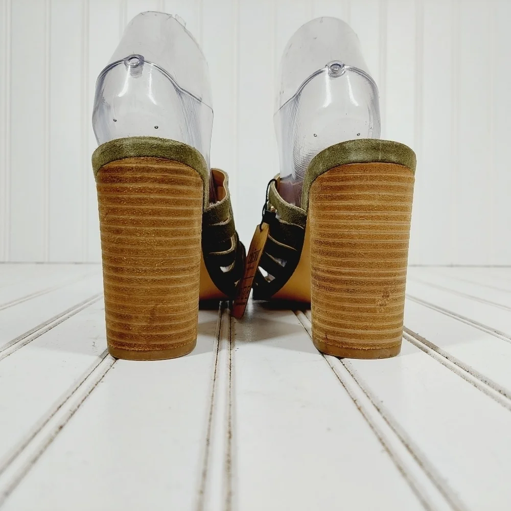 NEW Crevo Women's Hazelle Sage Moss Green Suede Leather Block Heel Sandals C406 - Picture 6 of 11